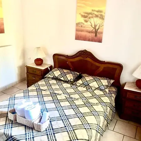 Dom wakacyjny Marinakis Airbnb Lagonisi